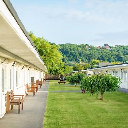 Sand Bay Holiday Village - Adults Only Weston-super-Mare Exteriör bild