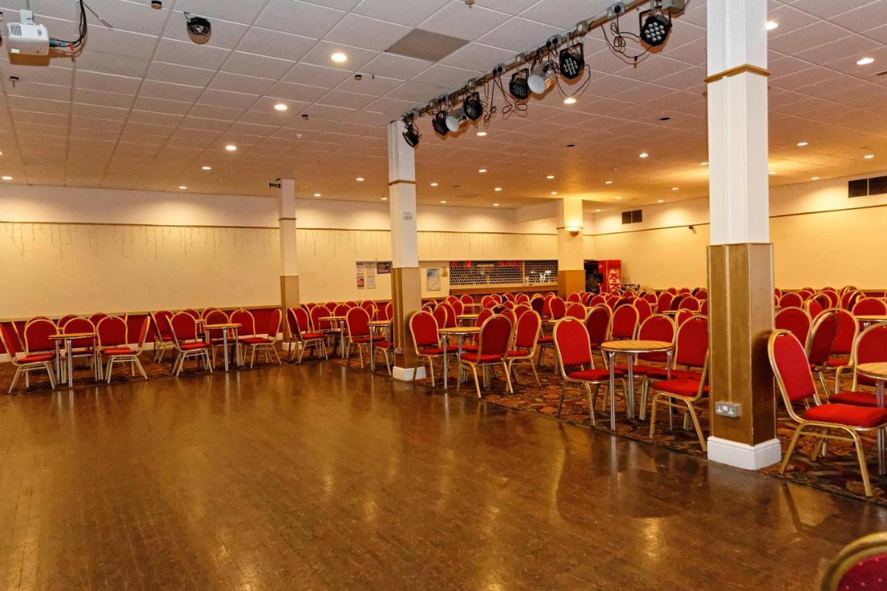 Sand Bay Holiday Village - Adults Only Weston-super-Mare Exteriör bild