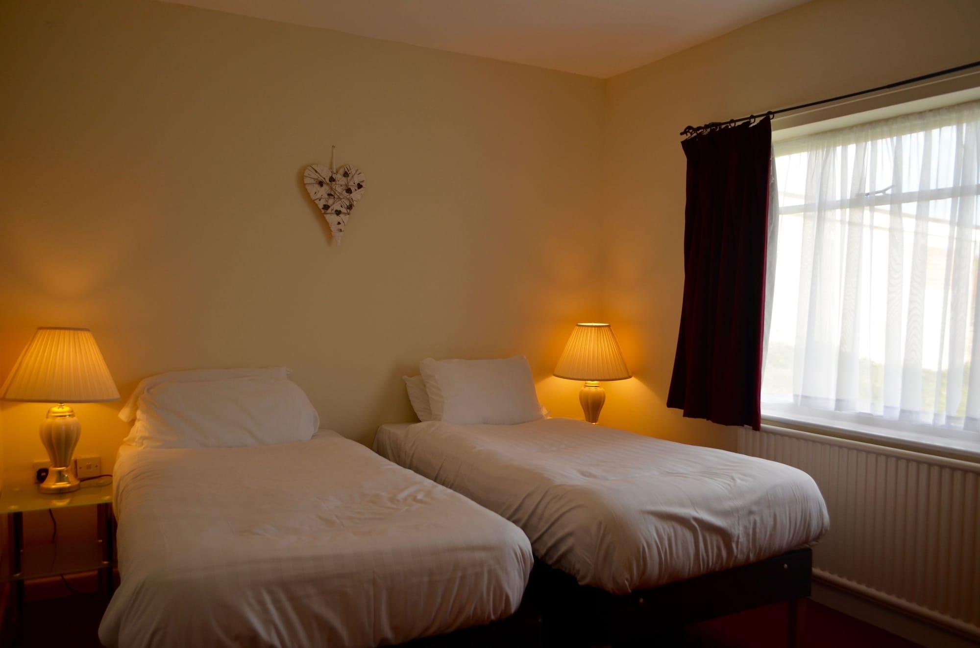 Sand Bay Holiday Village - Adults Only Weston-super-Mare Exteriör bild