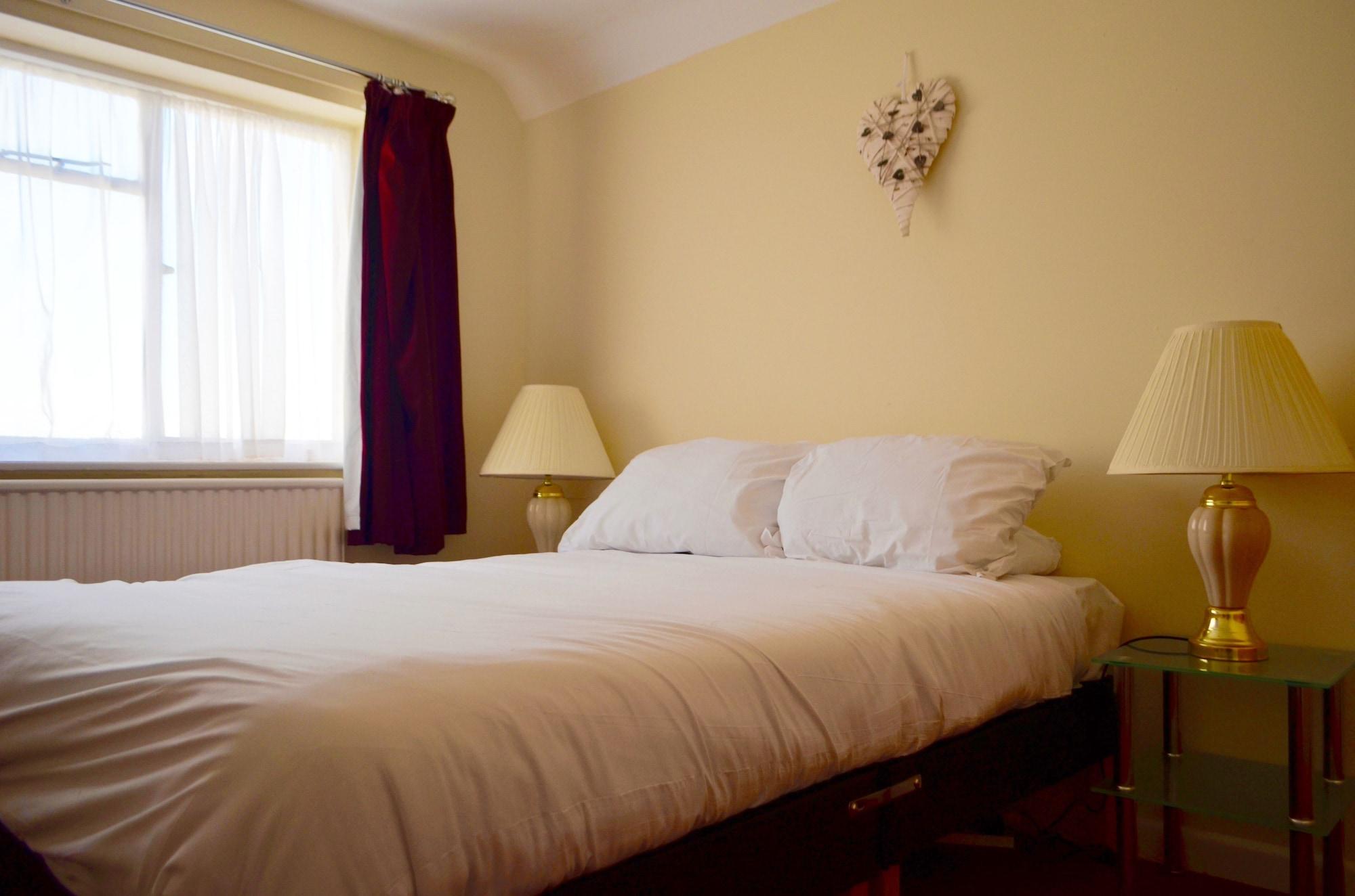 Sand Bay Holiday Village - Adults Only Weston-super-Mare Exteriör bild
